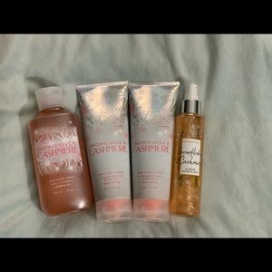 Snowflakes & Cashmere Set